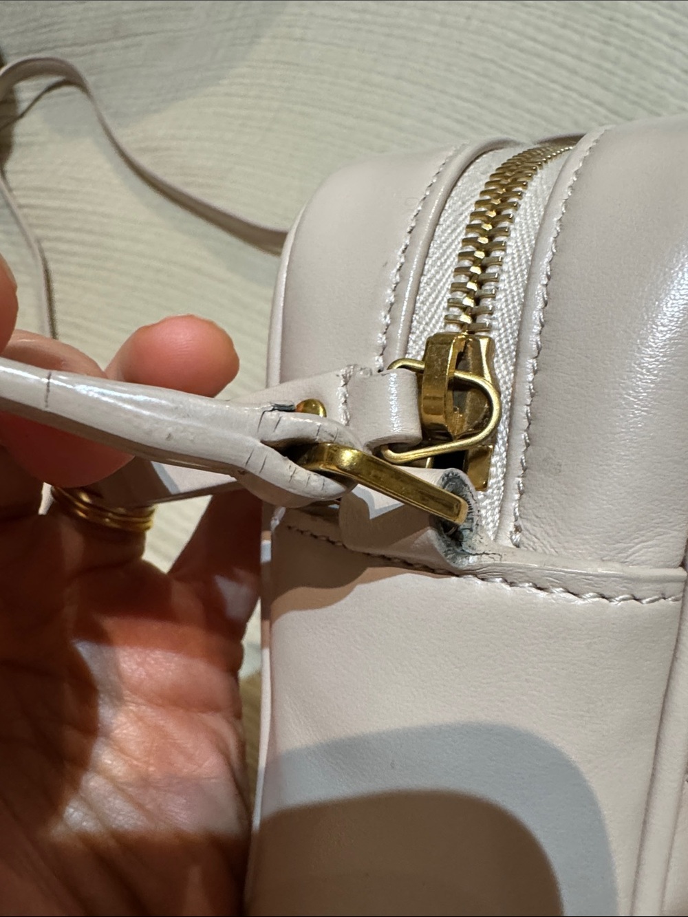 Yves Saint Laurent nude Quilted Lou Camera Bag with Tassel - Picture 11 of 17
